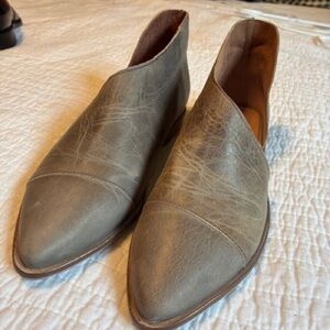 Free People Women’s  Grayish Tan Leather Slip-On Boots